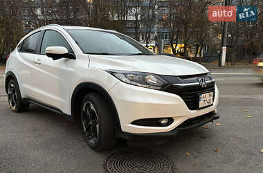 Внедорожник / Кроссовер Honda HR-V 2016 в Киеве