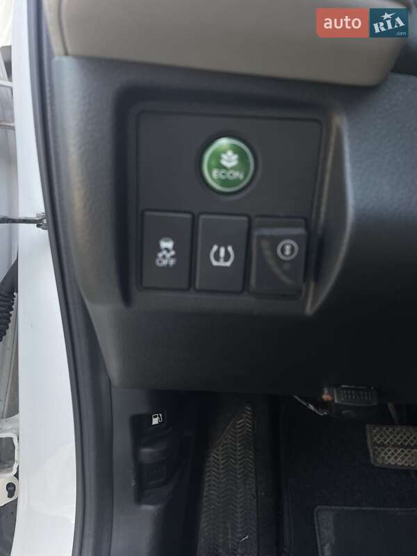 Позашляховик / Кросовер Honda HR-V 2016 в Львові