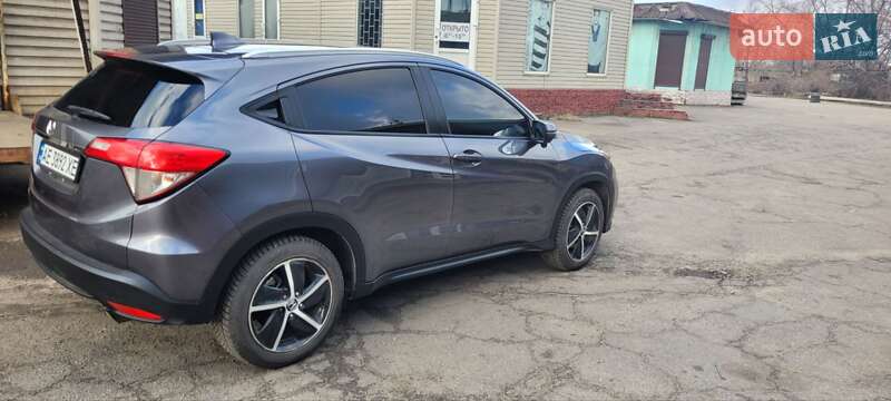 Позашляховик / Кросовер Honda HR-V 2019 в Кам'янському