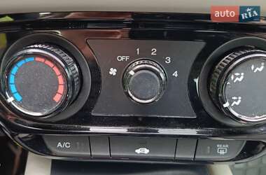 Внедорожник / Кроссовер Honda HR-V 2019 в Городке