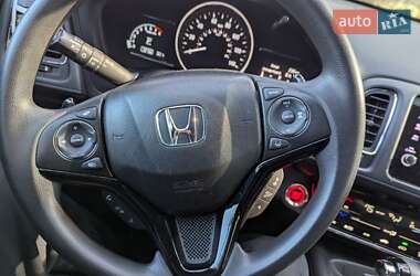 Внедорожник / Кроссовер Honda HR-V 2019 в Нетешине