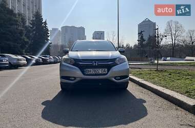 Внедорожник / Кроссовер Honda HR-V 2015 в Одессе