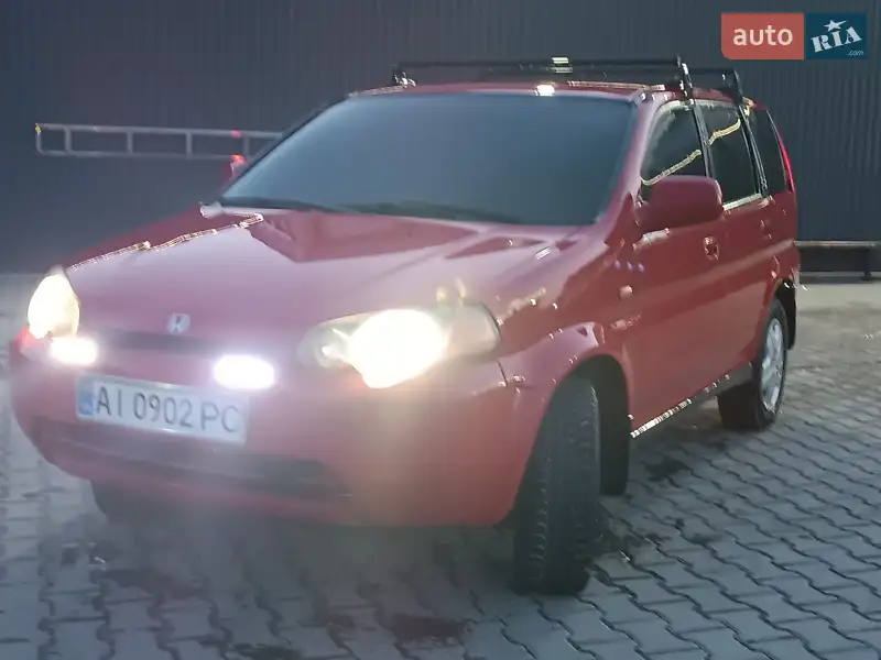 Позашляховик / Кросовер Honda HR-V 2001 в 