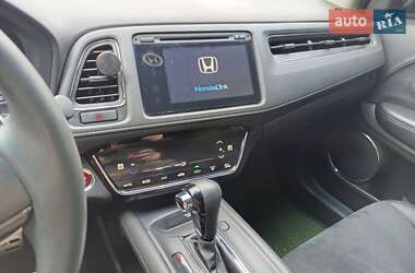 Позашляховик / Кросовер Honda HR-V 2016 в Івано-Франківську