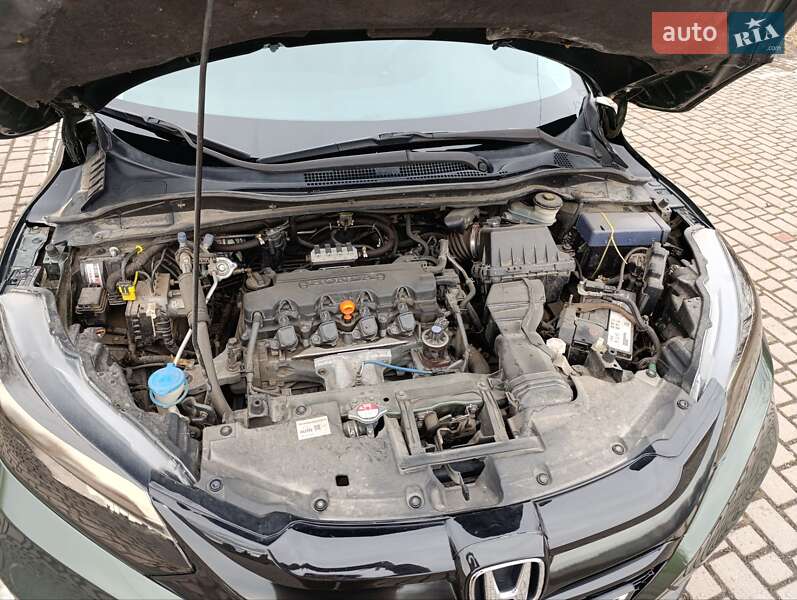 Внедорожник / Кроссовер Honda HR-V 2016 в Ивано-Франковске фото 41 Внедорожник / Кроссовер Honda HR-V 2016 в Ивано-Франковске