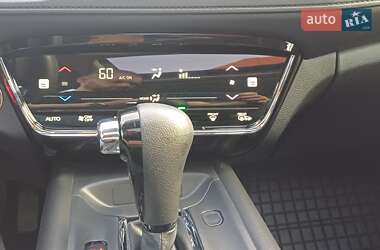 Внедорожник / Кроссовер Honda HR-V 2021 в 