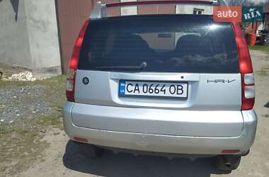 Внедорожник / Кроссовер Honda HR-V 2000 в 