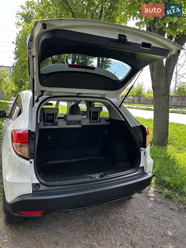 Позашляховик / Кросовер Honda HR-V 2018 в Києві