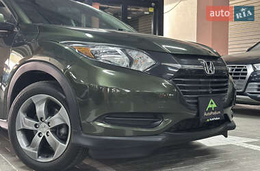 Внедорожник / Кроссовер Honda HR-V 2018 в 