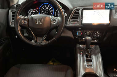 Внедорожник / Кроссовер Honda HR-V 2018 в 