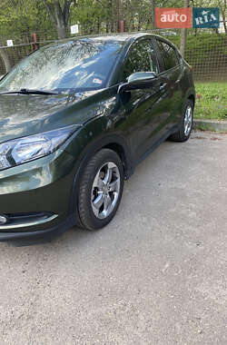 Внедорожник / Кроссовер Honda HR-V 2017 в 