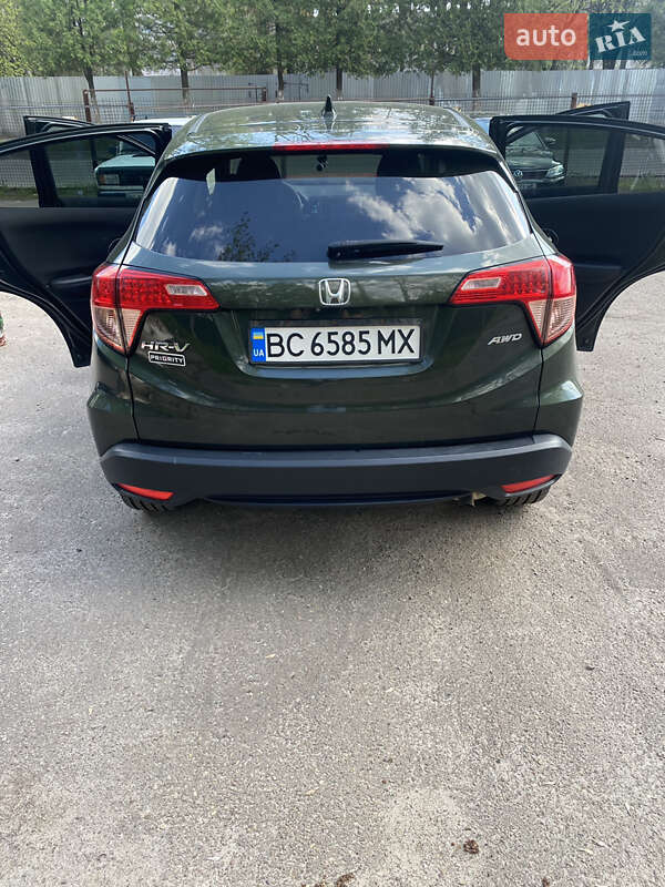 Позашляховик / Кросовер Honda HR-V 2017 в Львові