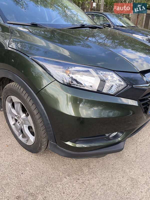 Позашляховик / Кросовер Honda HR-V 2017 в Львові