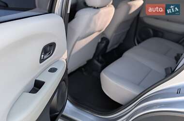 Внедорожник / Кроссовер Honda HR-V 2018 в 