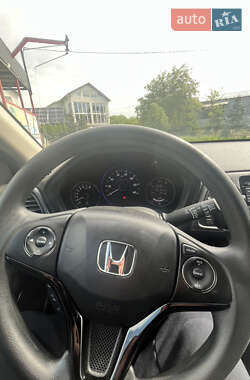 Внедорожник / Кроссовер Honda HR-V 2018 в 