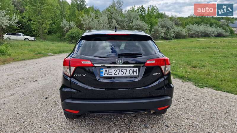 Позашляховик / Кросовер Honda HR-V 2019 в Дніпрі
