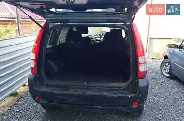Позашляховик / Кросовер Honda HR-V 2002 в 