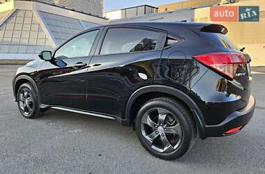 Внедорожник / Кроссовер Honda HR-V 2018 в 