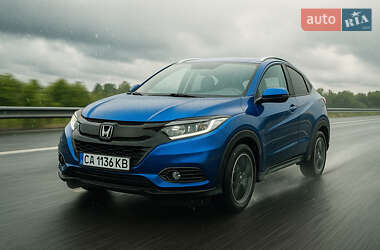Внедорожник / Кроссовер Honda HR-V 2021 в Киеве
