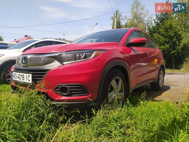 Внедорожник / Кроссовер Honda HR-V 2020 в Ужгороде