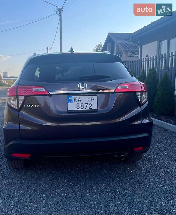 Внедорожник / Кроссовер Honda HR-V 2019 в Погребах