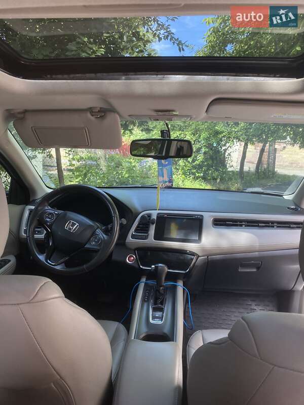 Внедорожник / Кроссовер Honda HR-V 2018 в Львове