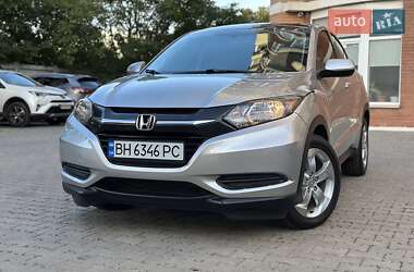 Внедорожник / Кроссовер Honda HR-V 2016 в 