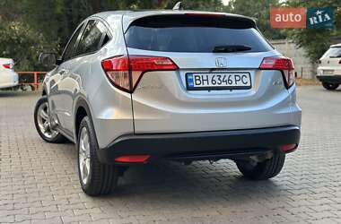 Внедорожник / Кроссовер Honda HR-V 2016 в 