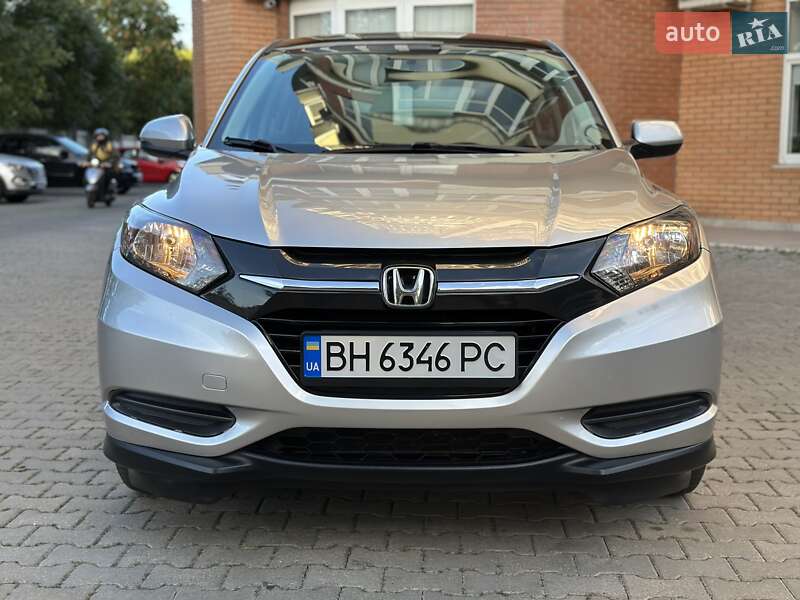 Внедорожник / Кроссовер Honda HR-V 2016 в Одессе