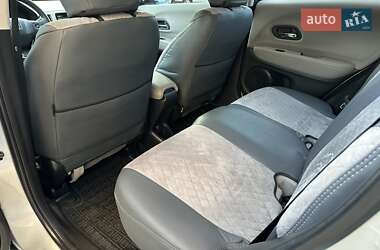 Внедорожник / Кроссовер Honda HR-V 2016 в 