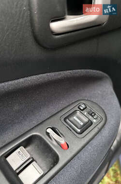 Внедорожник / Кроссовер Honda HR-V 2002 в 