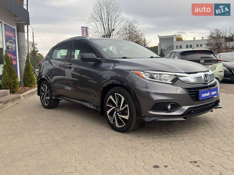 Внедорожник / Кроссовер Honda HR-V 2019 в Львове