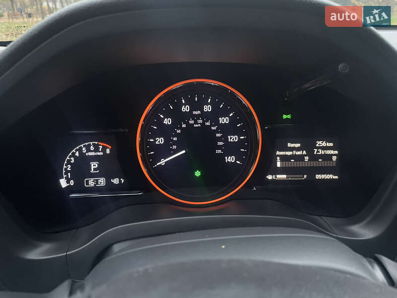 Внедорожник / Кроссовер Honda HR-V 2021 в Киеве