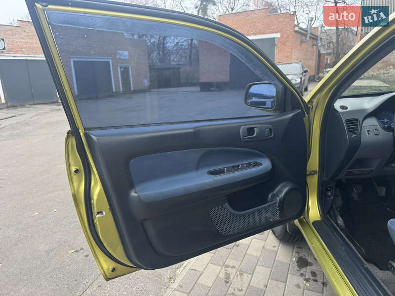 Позашляховик / Кросовер Honda HR-V 1999 в Лубнах фото 21 Позашляховик / Кросовер Honda HR-V 1999 в Лубнах