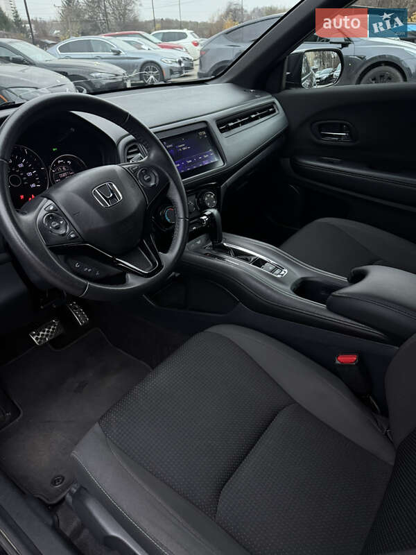 Внедорожник / Кроссовер Honda HR-V 2021 в Львове