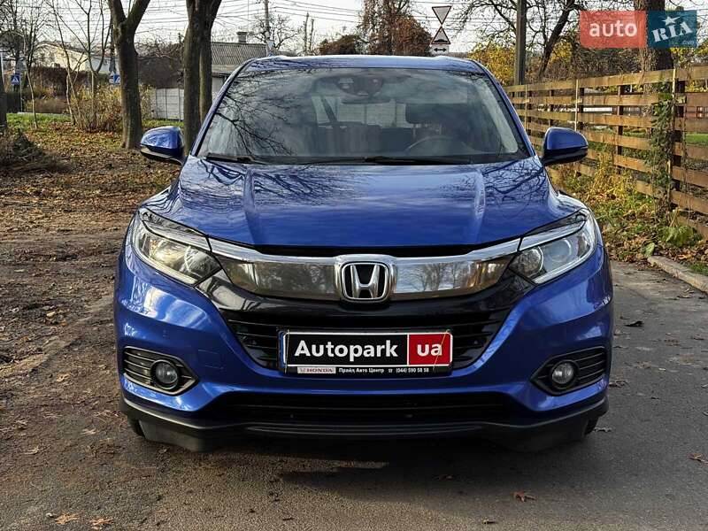 Внедорожник / Кроссовер Honda HR-V 2018 в Киеве