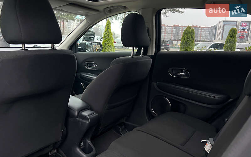 Внедорожник / Кроссовер Honda HR-V 2017 в Львове фото 22 Внедорожник / Кроссовер Honda HR-V 2017 в Львове