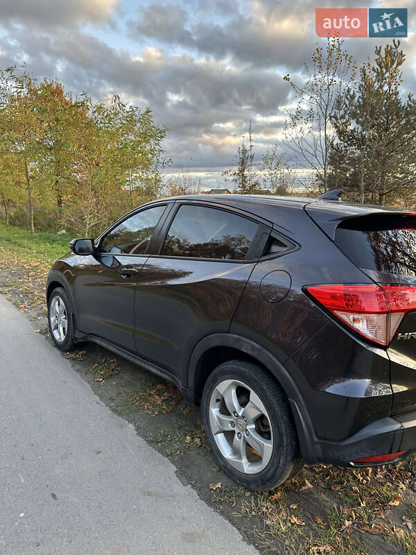 Позашляховик / Кросовер Honda HR-V 2016 в Миколаєві фото 10 Позашляховик / Кросовер Honda HR-V 2016 в Миколаєві