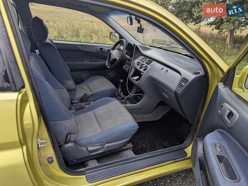 Внедорожник / Кроссовер Honda HR-V 1999 в Киеве фото 8 Внедорожник / Кроссовер Honda HR-V 1999 в Киеве