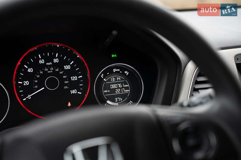 Внедорожник / Кроссовер Honda HR-V 2015 в Киеве