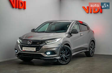 Внедорожник / Кроссовер Honda HR-V 2020 в Киеве