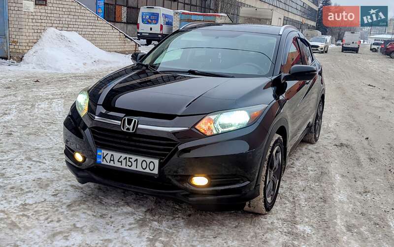 Внедорожник / Кроссовер Honda HR-V 2018 в Киеве