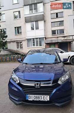 Внедорожник / Кроссовер Honda HR-V 2017 в Полтаве