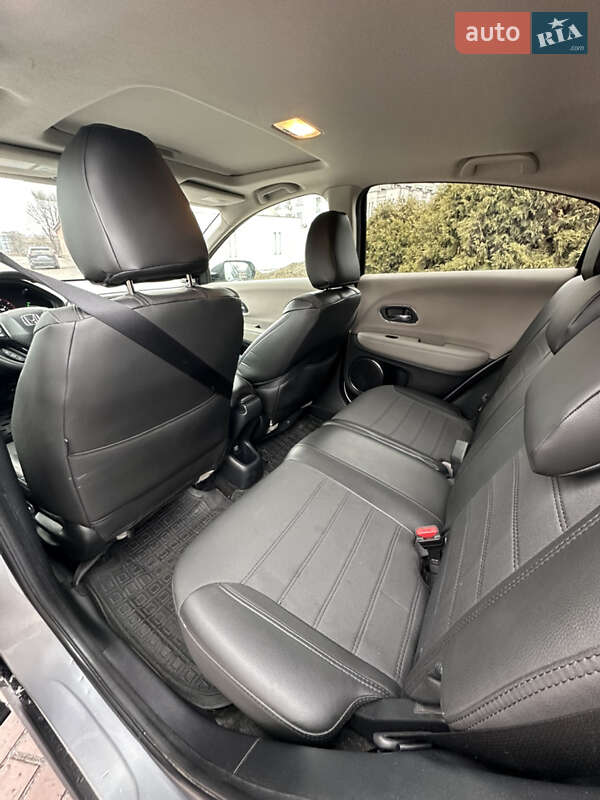Внедорожник / Кроссовер Honda HR-V 2017 в Днепре фото 21 Внедорожник / Кроссовер Honda HR-V 2017 в Днепре