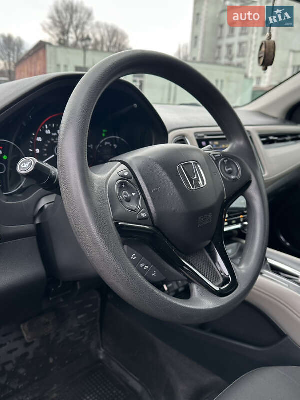 Внедорожник / Кроссовер Honda HR-V 2017 в Днепре фото 47 Внедорожник / Кроссовер Honda HR-V 2017 в Днепре