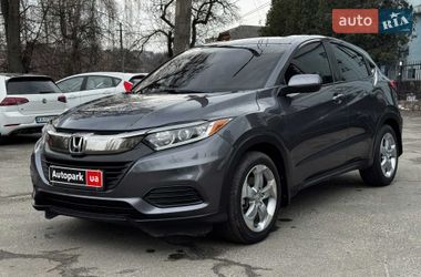 Внедорожник / Кроссовер Honda HR-V 2018 в Киеве
