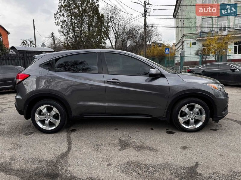 Позашляховик / Кросовер Honda HR-V 2018 в Києві