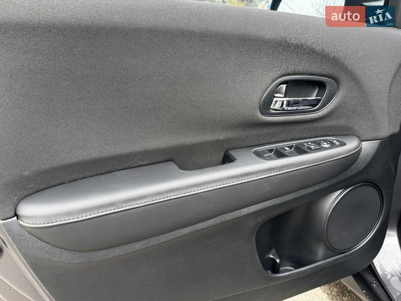 Позашляховик / Кросовер Honda HR-V 2018 в Києві