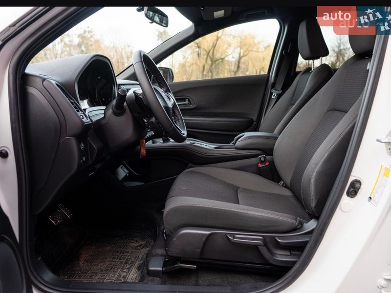 Внедорожник / Кроссовер Honda HR-V 2021 в Львове фото 32 Внедорожник / Кроссовер Honda HR-V 2021 в Львове