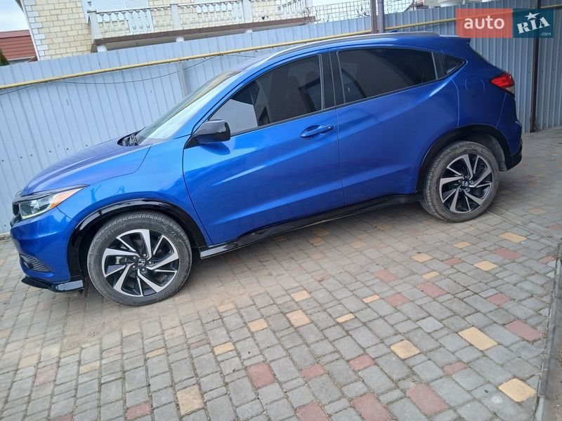 Внедорожник / Кроссовер Honda HR-V 2020 в Черноморске